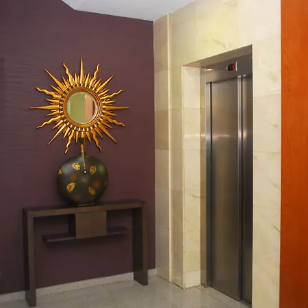 Pujol Hotel 2*