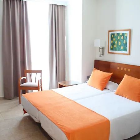 Hotel Pujol 2*